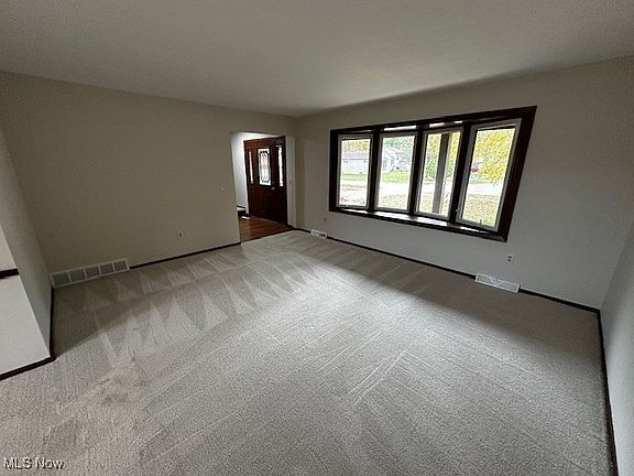 4th image of 26788 Skyline Dr