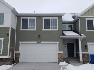 12668 S Stone Heights Dr, Riverton, UT 84065