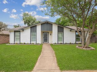 7310 Cloverglen Dr, Dallas, TX 75249