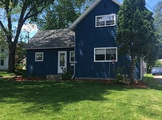315 N Main St, Oregon, WI 53575