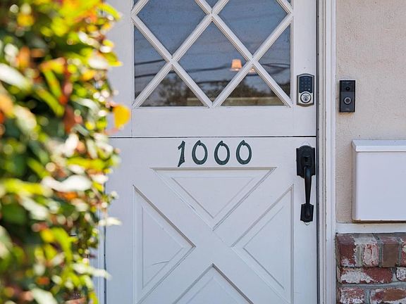 4th image of 1000 Portola Dr