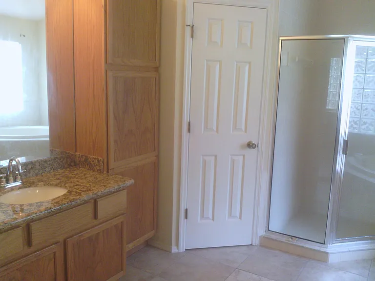 10017 Cypress Shadow Ave — Photo 9