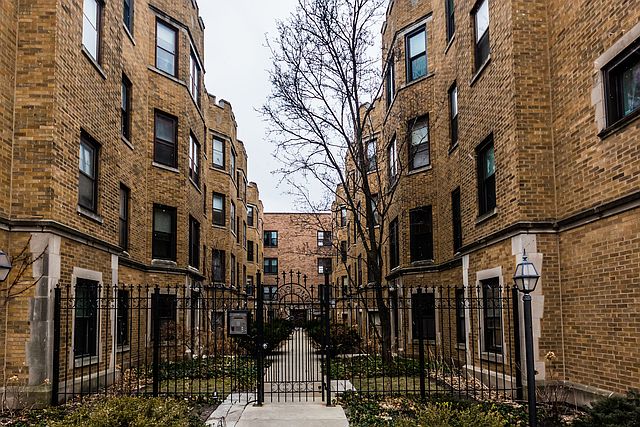 1st image of 1218 W Jarvis Ave APT 2N
