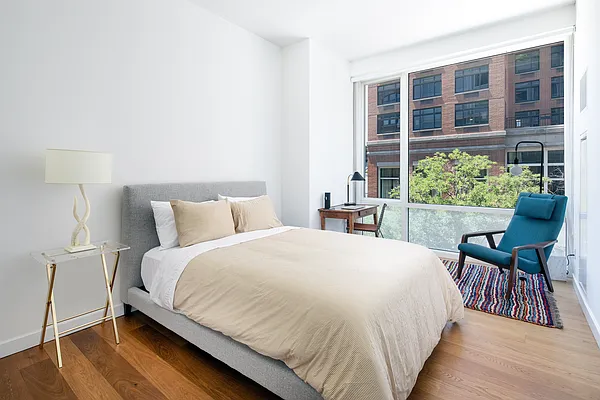 Sold by Compass | media 8