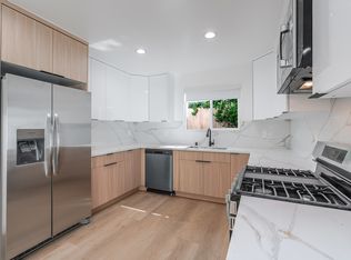 605 N Sweetzer Ave APT 4, Los Angeles, CA 90048