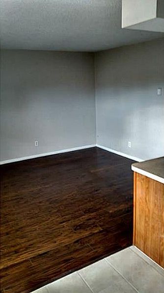 2nd image of 5667 Brickell Rd APT 1