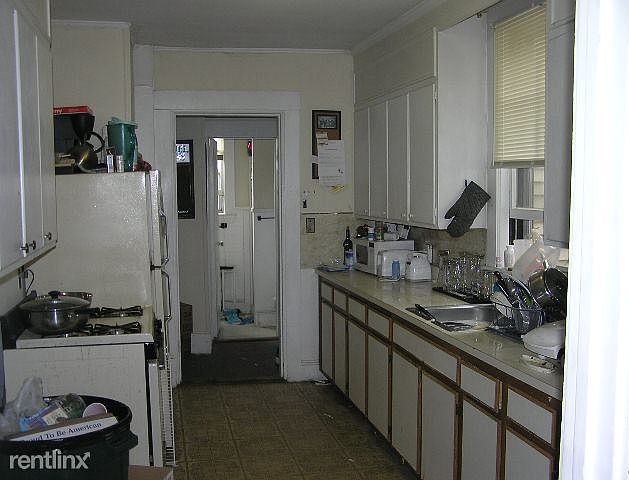 16Elko1Kitch