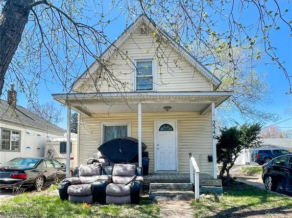2346 E 14th St, Des Moines, IA 50316
