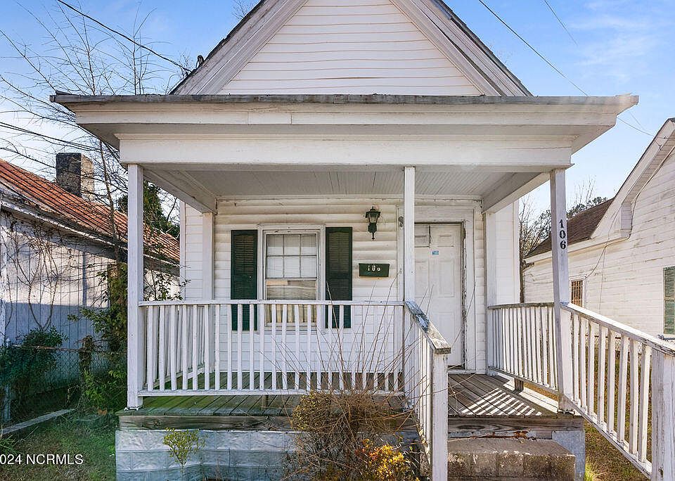 1st image of 106 Ash Street E