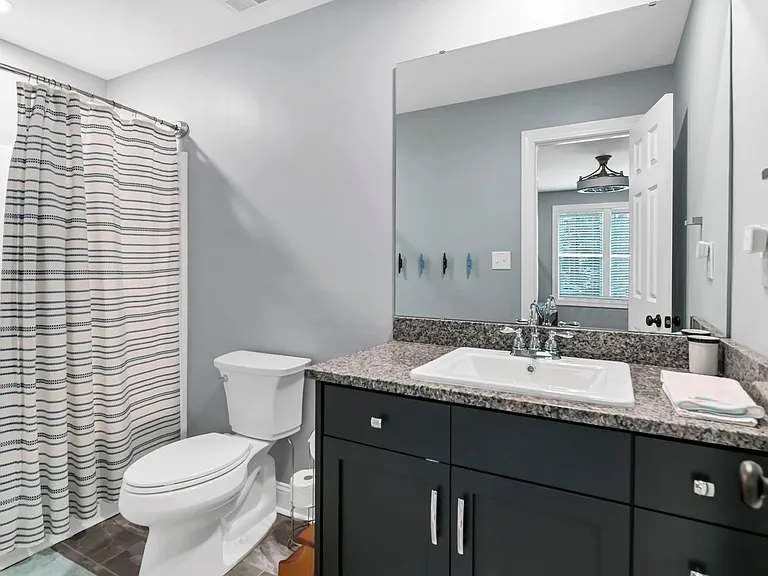 215 Mariners Pointe Rd — Photo 45