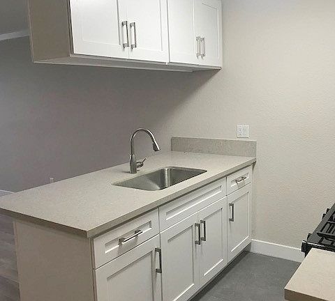 5th image of 13049 Oxnard St APT 7