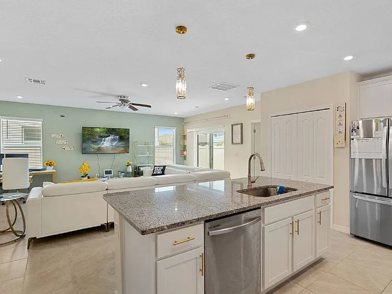 2166 Kylar Dr NW — Photo 7