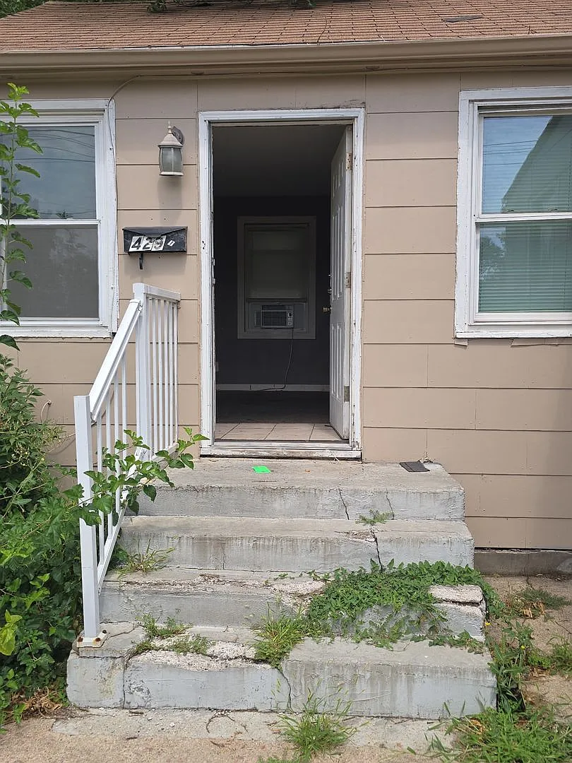 429 1/2 S Garfield Ave — Photo 2