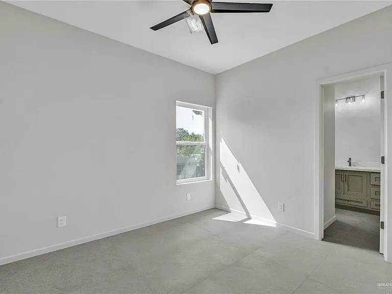 920 S Bicentennial Blvd — Photo 22