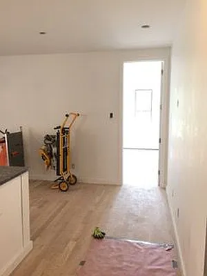 Rented by Tri Boro Terrace Realty | media 24