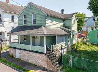 220 Walnut St, Milton, PA 17847