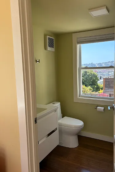 209 Gates St — Photo 5