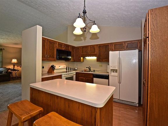 2nd image of 8932 Buckhaven Dr