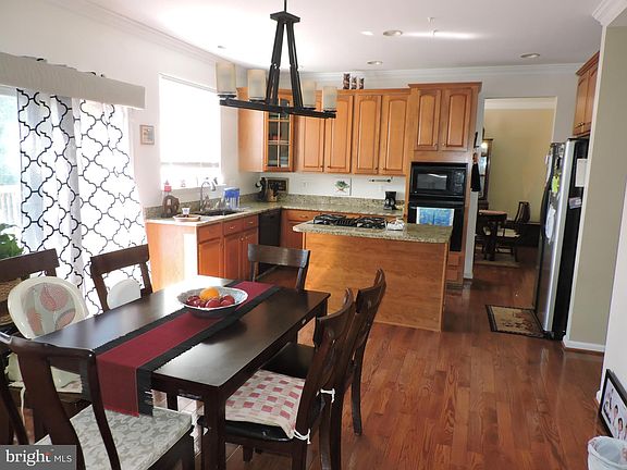 5th image of 8129 Tenbrook Dr