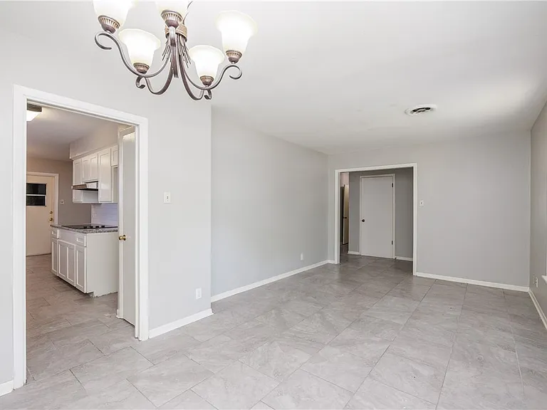 207 Blanco Dr — Photo 9