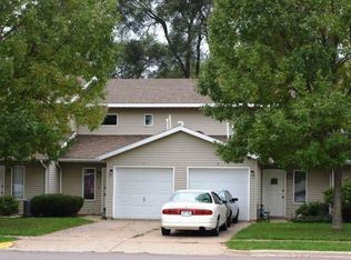 594 Braund St APT 4, Onalaska, WI 54650