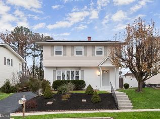 8307 Overmont Rd, Parkville, MD 21234
