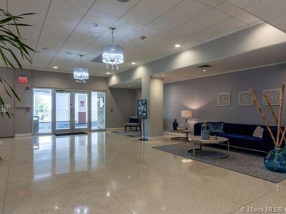 2nd image of 1250 West Ave APT 2R