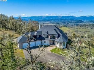 320 Redtail Ridge Ln, Roseburg, OR 97471