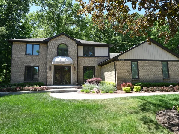 41493 Fawn Trl, Novi, MI 48375