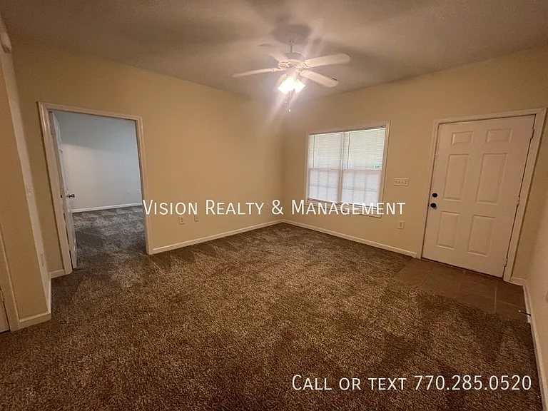 119 Kaiser St — Photo 10
