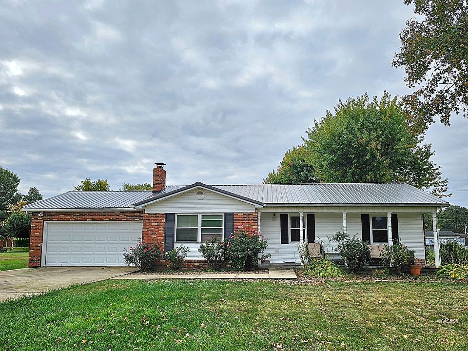 1st image of 90 Porterbrook Ln