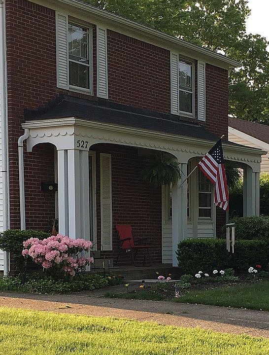 1st image of 527 Connecticut Dr