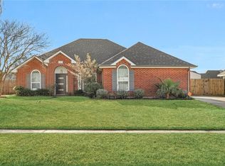 216 Oak Point Dr, La Place, LA 70068