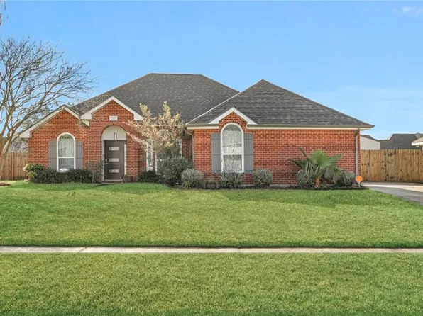 216 Oak Point Dr, La Place, LA 70068
