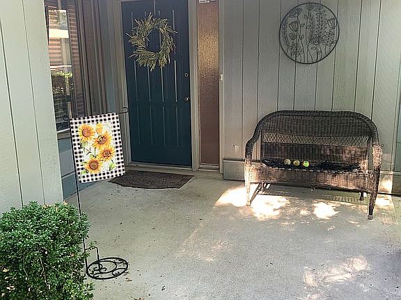 2nd image of 62 Northgate Rd