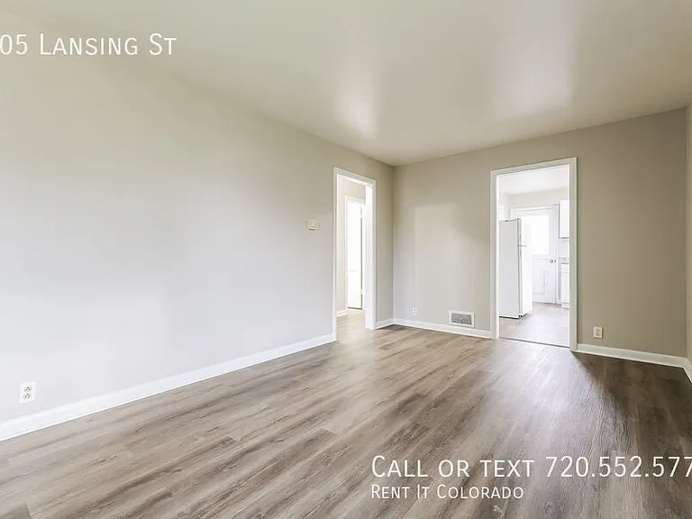 705 Lansing St — Photo 6