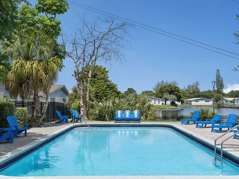 pool