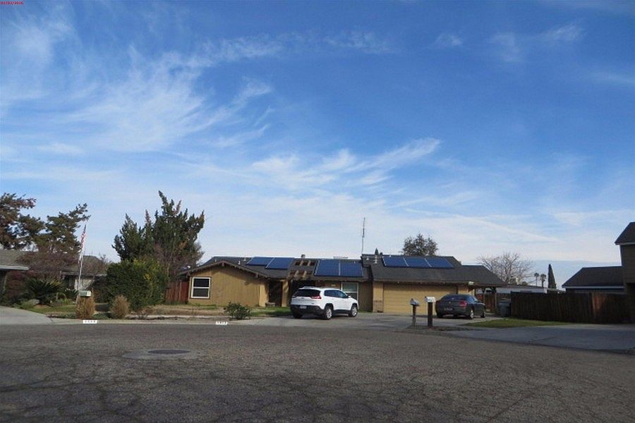 1st image of 5529 E Nevada Ave