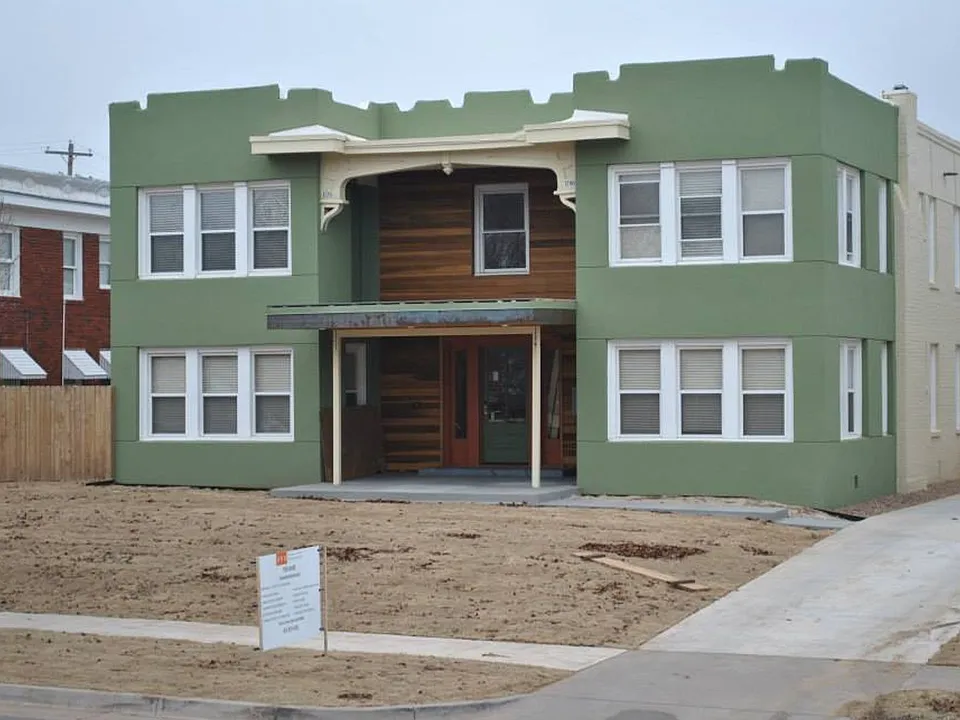 1219 NW 18th St
