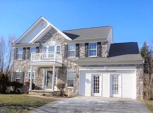 6919 Real Princess Ln, Gwynn Oak, MD 21207