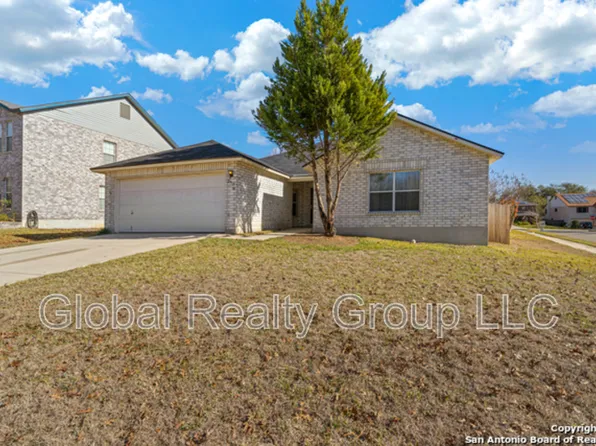2913 Candleberry Dr, Schertz, TX 78154