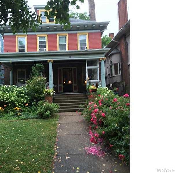 1st image of 587 Lafayette Ave