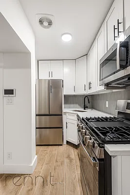 Rented by Rennit Inc. | media 6