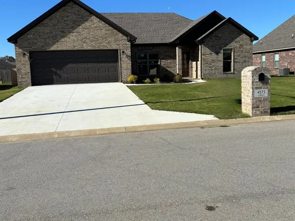 4573 Plymouth St, Jonesboro, AR 72405
