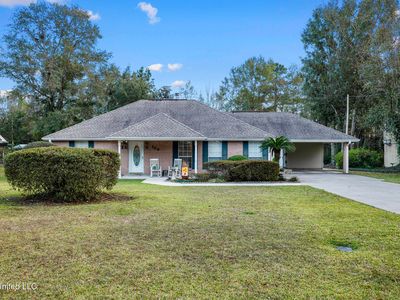 109 Pine Burr Rd, Carriere, MS, 39426