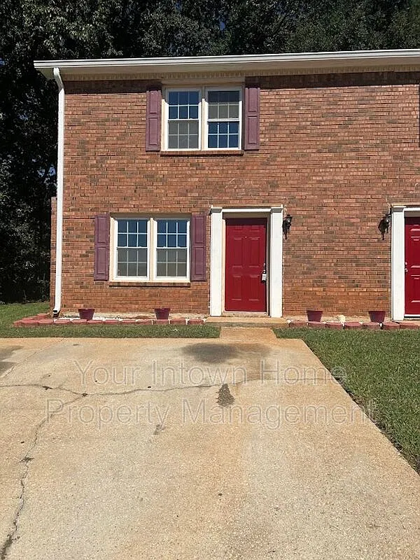 2 bed, 1.5 bath, 1200 sqft, $1,220 — Photo 2