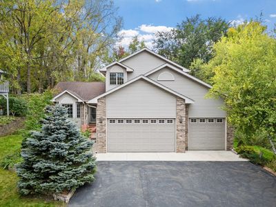 3071 Avon St N, Roseville, MN, 55113