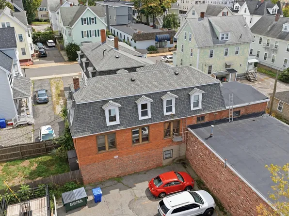 38 Trescott St #&-35, Taunton, MA 02780