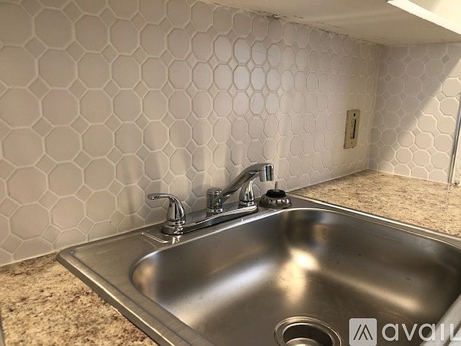 2nd image of 1214 Randolph Dr APT 8