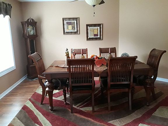 Formal dining room
